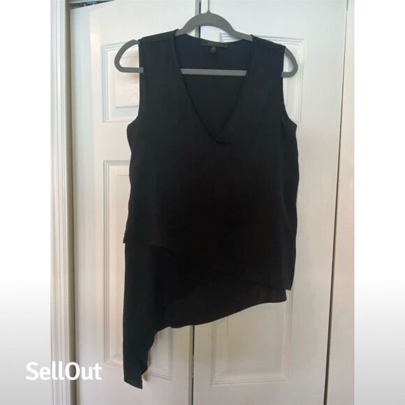 BCBGMaxAzria Women's Sleeveless V-Neck Black Blouse Asymmetrical Hem S - Picture 1 of 4